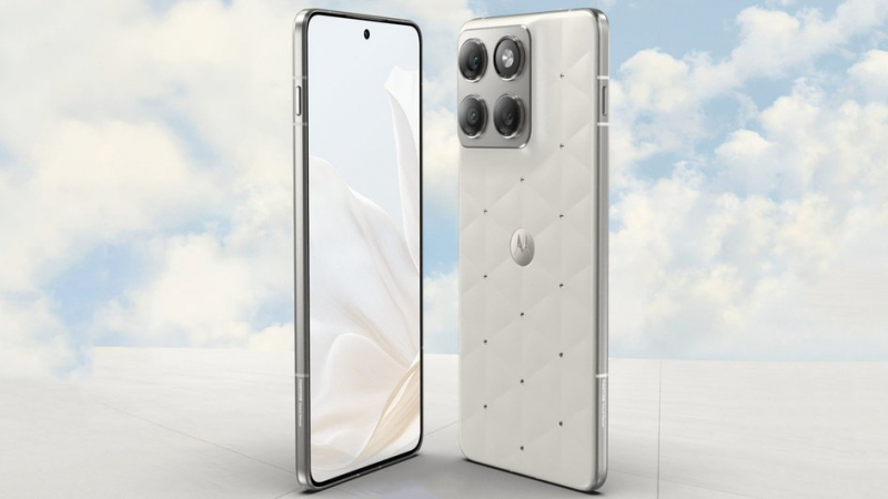 Эксклюзивный дизайн Motorola Edge 70