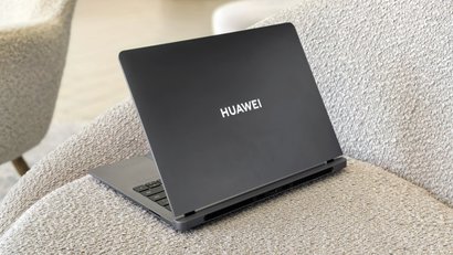 Светящийся логотип Huawei MateBook GT 14 2026