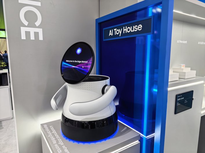 Новинки Samsung на MWC 2026