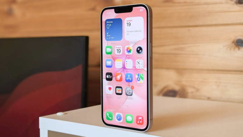 Смартфон iPhone 17e