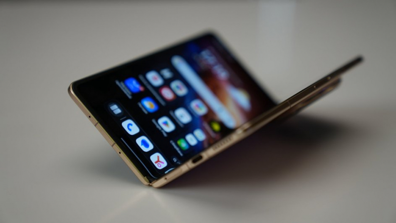 Honor Magic V6