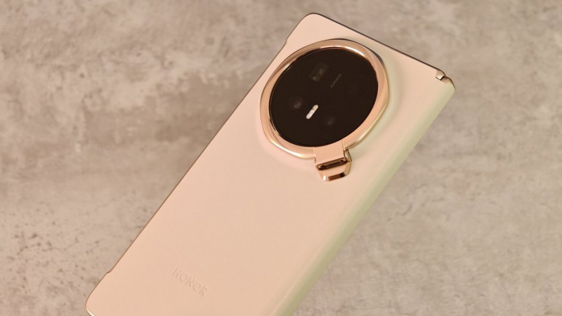 Honor Magic V6