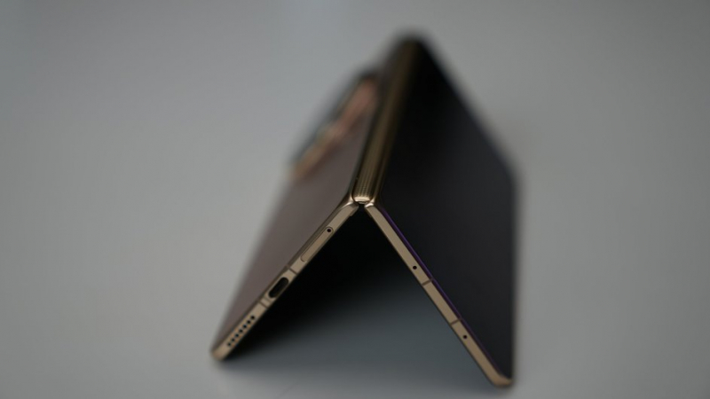 Honor Magic V6