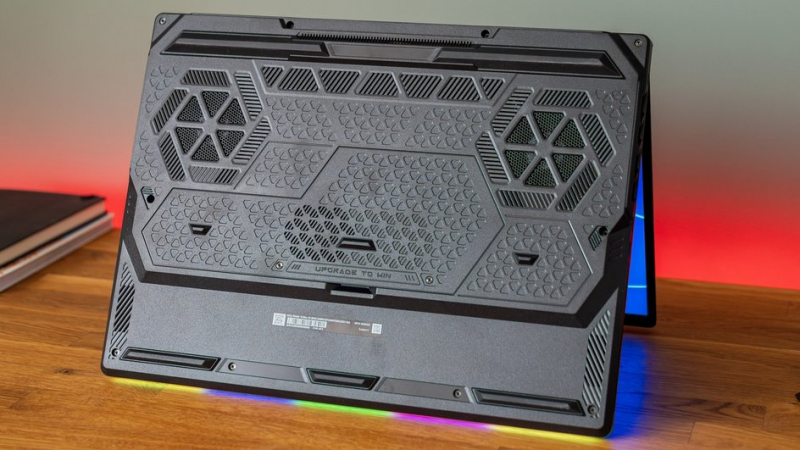 MSI Raider 16 Max HX