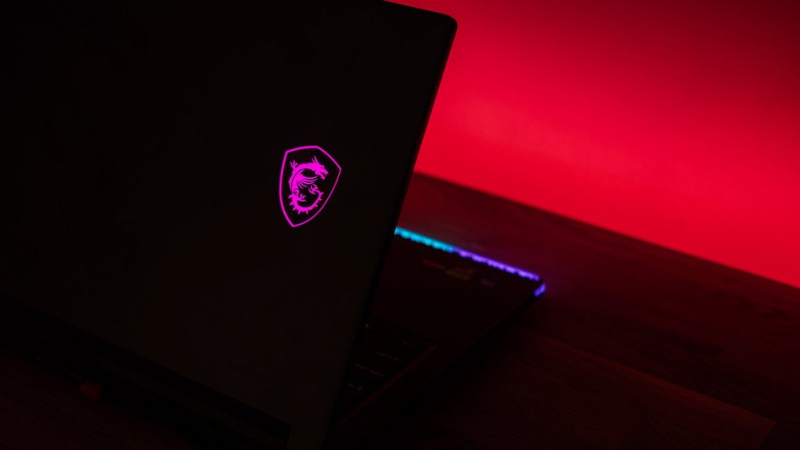 MSI Raider 16 Max HX