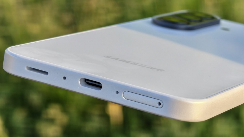 Samsung Galaxy A37
