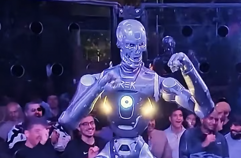 EngineAI T800 внешний вид