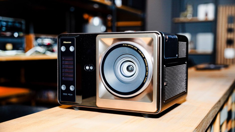 Hisense XR10